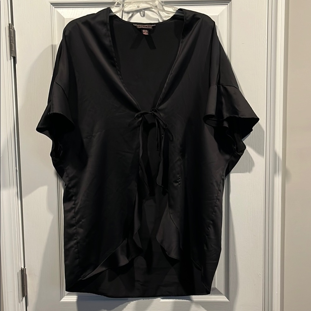 Victoria Secret Solid Black Oversized top. One Size In Excellent Condition.